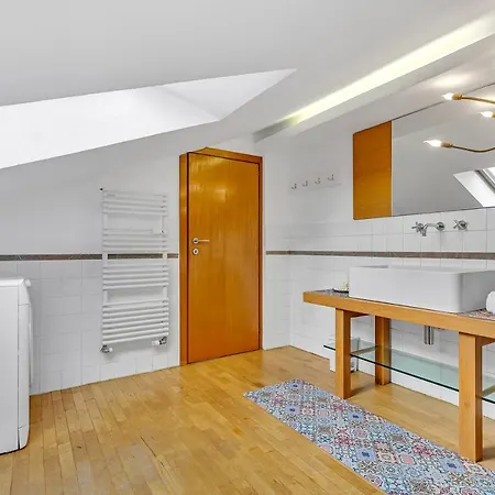 Apartament Elegant