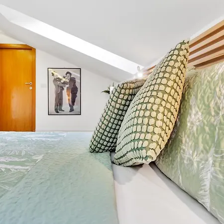 Elegant Apartament